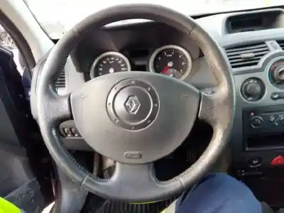 Recambio de automóvil de segunda mano de volante para renault megane ii berlina 5p 1.5 dci diesel cat referencias oem iam 