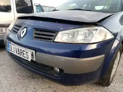 Recambio de automóvil de segunda mano de PARAGOLPES DELANTERO para RENAULT MEGANE II BERLINA 5P  referencias OEM IAM   