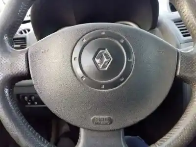 Recambio de automóvil de segunda mano de AIRBAG DELANTERO IZQUIERDO para RENAULT MEGANE II BERLINA 5P  referencias OEM IAM   