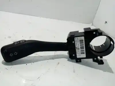 Peça sobressalente para automóvel em segunda mão comutador de piscas  por audi a6 berlina (4b2) 2.5 v6 24v tdi referências oem iam 8l0953513g