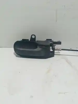 Автозапчастина б/у усередині передня права ручка для toyota yaris (ncp1/nlp1/scp1) 1.0 cat посилання на oem iam 692050d030b2