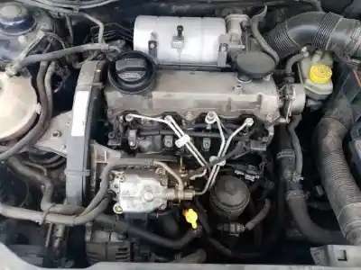 Pièce détachée automobile d'occasion moteur complet pour volkswagen polo (9n1) 1.9 sdi références oem iam   