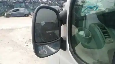 Tweedehands auto-onderdeel linker spiegel voor renault trafic combi (ab 4.01) 2.0 dci diesel fap cat oem iam-referenties 