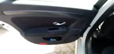 Pièce détachée automobile d'occasion Garniture De Porte Arriere Gauche pour RENAULT LAGUNA III 2.0 dCi Diesel CAT Références OEM IAM   
