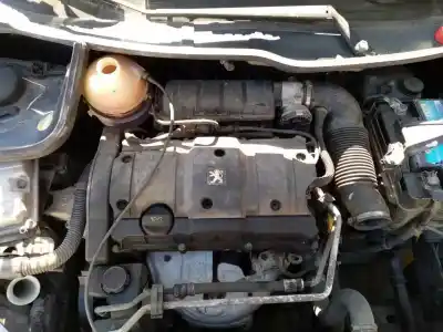 Recambio de automóvil de segunda mano de MOTOR COMPLETO para PEUGEOT 206  referencias OEM IAM NFU  