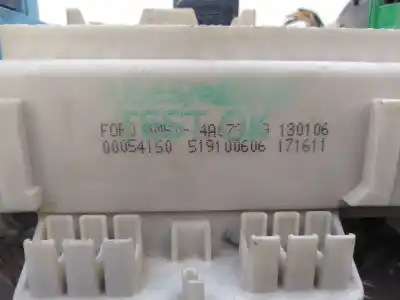 Second-hand car spare part fuse box unit for ford focus berlina (cap) trend oem iam references   4m5t14a073