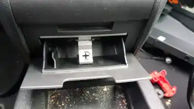 Gebrauchtes Autoersatzteil aschenbecher zum opel zafira b furgoneta/monovolumen (a05) 1.9 cdti van (m75) oem-iam-referenzen   
