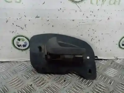 Second-hand car spare part interior left front handle for opel corsa c 1.0 12v cat (z 10 xe / lw3) oem iam references 
