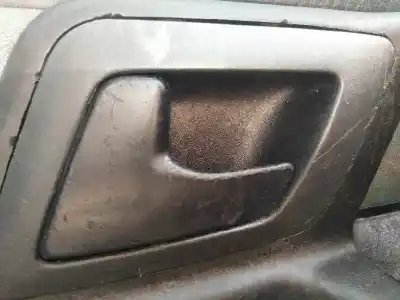 Peça sobressalente para automóvel em segunda mão puxador interior dianteiro esquerdo por seat cordoba berlina (6k2) 1.9 tdi referências oem iam 