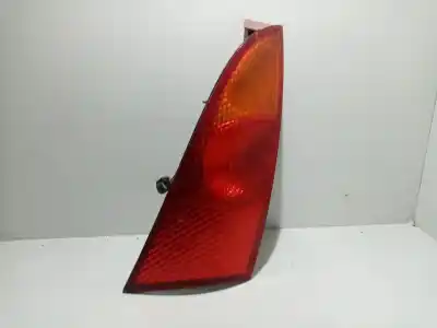 Pièce détachée automobile d'occasion FEU ARRIÈRE GAUCHE pour FORD FOCUS BERLINA (CAK)  Références OEM IAM 1214223  