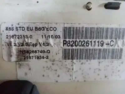 Автозапчастина б/у панель інструментів для renault clio ii fase ii (b/cb0) 1.5 dci diesel посилання на oem iam   p8200261119