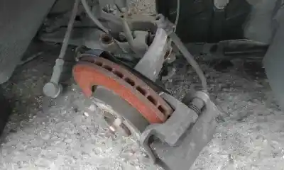 Peça sobressalente para automóvel em segunda mão manga de eixo dianteira direita por kia cerato 2.0 turbodiesel cat referências oem iam 