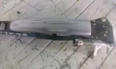 Second-hand car spare part Exterior Left Front Door Handle for PEUGEOT 307 (S1) XR OEM IAM references   