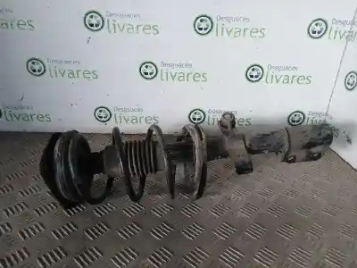 Peça sobressalente para automóvel em segunda mão amortecedor dianteiro direito por renault clio iii confort dynamique referências oem iam 8200675732