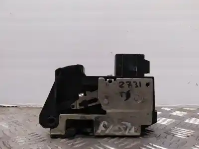 Peça sobressalente para automóvel em segunda mão fechadura da porta traseira esquerda por ford fiesta (cbk) trend referências oem iam 2s6aa26413  