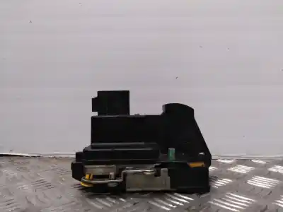 Peça sobressalente para automóvel em segunda mão fechadura da porta traseira esquerda por ford fiesta (cbk) trend referências oem iam 2s6aa26413  