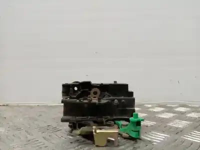 Автозапчастина б/у замок заднього правого дверя для renault kangoo (f/kc0) authentique посилання на oem iam    Автозапчастина б/у замок заднього правого дверя для renault kangoo (f/kc0) authentique посилання на oem iam