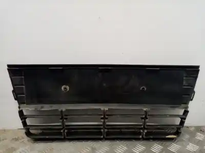 Pezzo di ricambio per auto di seconda mano griglia centrale paraurti per ford focus lim. (cb8) trend riferimenti oem iam bm51-17k945-a  bm5117k945a