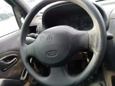 Recambio de automóvil de segunda mano de AIRBAG DELANTERO IZQUIERDO para RENAULT CLIO II FASE I (B/CBO)  referencias OEM IAM   