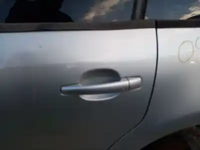 Peça sobressalente para automóvel em segunda mão puxador exterior traseiro esquerdo por citroen c4 berlina 1.6 16v hdi referências oem iam 