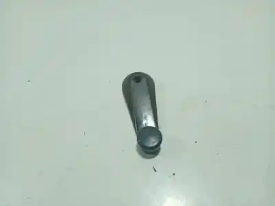 Peça sobressalente para automóvel em segunda mão manivela / manipulo do vidro dianteiro direito por seat marbella ce referências oem iam 1895081