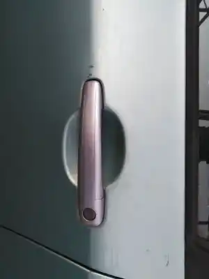 Tweedehands auto-onderdeel buitenste handgreep links voor voor peugeot 307 break / sw (s1) 2.0 hdi cat oem iam-referenties 