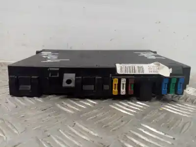 Pièce détachée automobile d'occasion boîtes à fusibles pour peugeot 406 berlina (s1/s2) 2.0 hdi références oem iam 9639066580  s108551300g