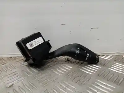 Peça sobressalente para automóvel em segunda mão comutador de limpa vidros por ford focus lim. (cb8) trend referências oem iam av6t17a553ac