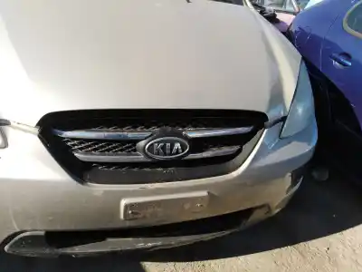 Pezzo di ricambio per auto di seconda mano  per KIA CARENS (UN)  Riferimenti OEM IAM 863801D000  