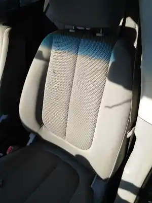 Автозапчастина б/у ліве передне сиділо для kia carens (un) * посилання на oem iam 882021d210464  