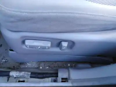 Автозапчастина б/у ліве передне сиділо для kia carens (un) * посилання на oem iam 882021d210464  