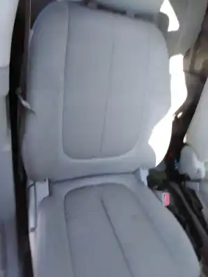 Автозапчастина б/у передне праве сиділо для kia carens (un) * посилання на oem iam 882801d010464  