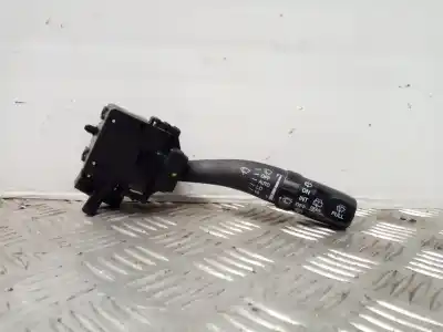 Pezzo di ricambio per auto di seconda mano  per KIA CARENS (UN)  Riferimenti OEM IAM 202004726  202004725