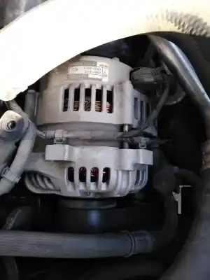 Автозапчастина б/у генератор для KIA CARENS (UN) * Посилання на OEM IAM 3730027021  021319262