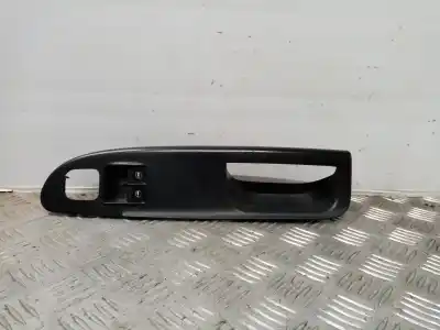Peça sobressalente para automóvel em segunda mão botão / interruptor elevador vidro dianteiro esquerdo por volkswagen passat berlina (3c2) passat berlina 3c2 referências oem iam 