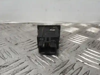 Second-hand car spare part switch for toyota rav 4 funcruiser (a1) 2.0 16v cat oem iam references 156480  7290v46