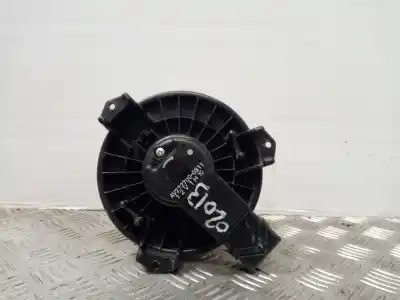 Pezzo di ricambio per auto di seconda mano Ventola Riscaldamento per SUZUKI SWIFT BERLINA (MZ) 1.3 16V CAT Riferimenti OEM IAM AV2727000311  