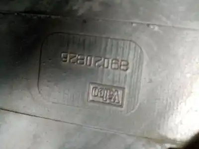 Second-hand car spare part front right headlight for renault trafic combi (ab 4.01) 1.9 diesel oem iam references 8200007030  89020826