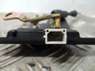 Recambio de automóvil de segunda mano de cerradura maletero / porton para audi a6 berlina (4b2) * referencias oem iam 827505  