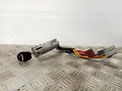 Pièce détachée automobile d'occasion Commutateur D'allumage pour PEUGEOT 806 (221) 2.1 TD 12V Références OEM IAM   