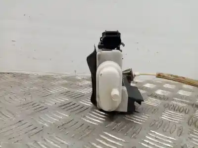 Автозапчасти б/у замок передней правой двери за audi a4 berlina (b5) 1.9 tdi ссылки oem iam    Автозапчасти б/у замок передней правой двери за audi a4 berlina (b5) 1.9 tdi ссылки oem iam