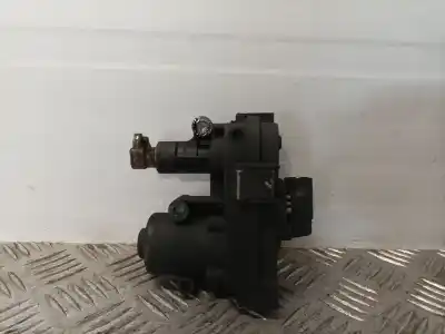 Second-hand car spare part egr valve for opel insignia berlina 2.0 cdti cat oem iam references 