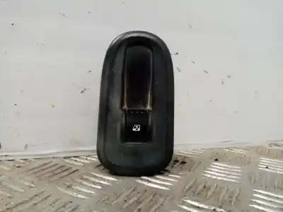 Peça sobressalente para automóvel em segunda mão botão / interruptor elevador vidro dianteiro direito por renault kangoo (kc0/1_) 1.5 dci referências oem iam 8200548968