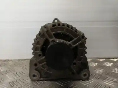 Recambio de automóvil de segunda mano de Alternador para RENAULT SCENIC II 2.0 dCi Diesel CAT referencias OEM IAM 8200726639 ALF011301BS 0124425074