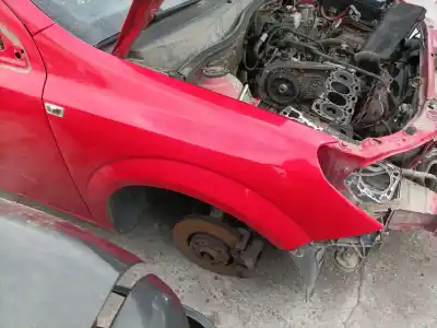 Автозапчастина б/у передне праве крило для opel astra h (a04) 1.9 cdti (l48) посилання на oem iam 6102349