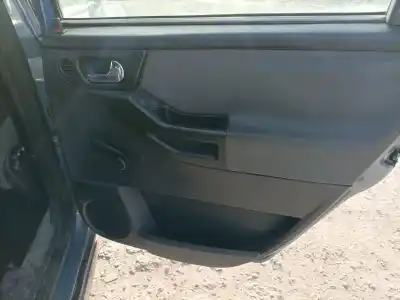 Автозапчасти б/у обивка задней правой двери за opel meriva a monospace (x03) 1.3 cdti (e75) ссылки oem iam 
