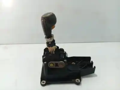 Second-hand car spare part gear lever for opel astra h gtc (a04) 1.9 cdti (l08) oem iam references 09028010  
