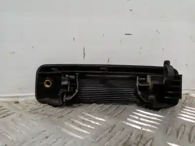 Pezzo di ricambio per auto di seconda mano maniglia esterna posteriore destra per renault 5 (b/c40) 1.4 riferimenti oem iam    Pezzo di ricambio per auto di seconda mano maniglia esterna posteriore destra per renault 5 (b/c40) 1.4 riferimenti oem iam