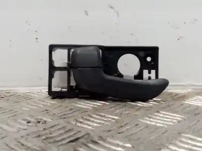 Автозапчасти б/у левая задняя внутренняя ручка за hyundai i10 i (pa) 1.1 ссылки oem iam  Автозапчасти б/у левая задняя внутренняя ручка за hyundai i10 i (pa) 1.1 ссылки oem iam