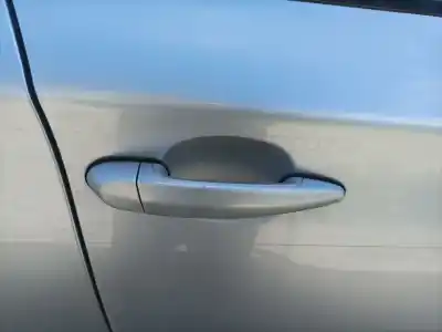 Peça sobressalente para automóvel em segunda mão puxador exterior frente direito por bmw 1 (e87) 118 d referências oem iam 